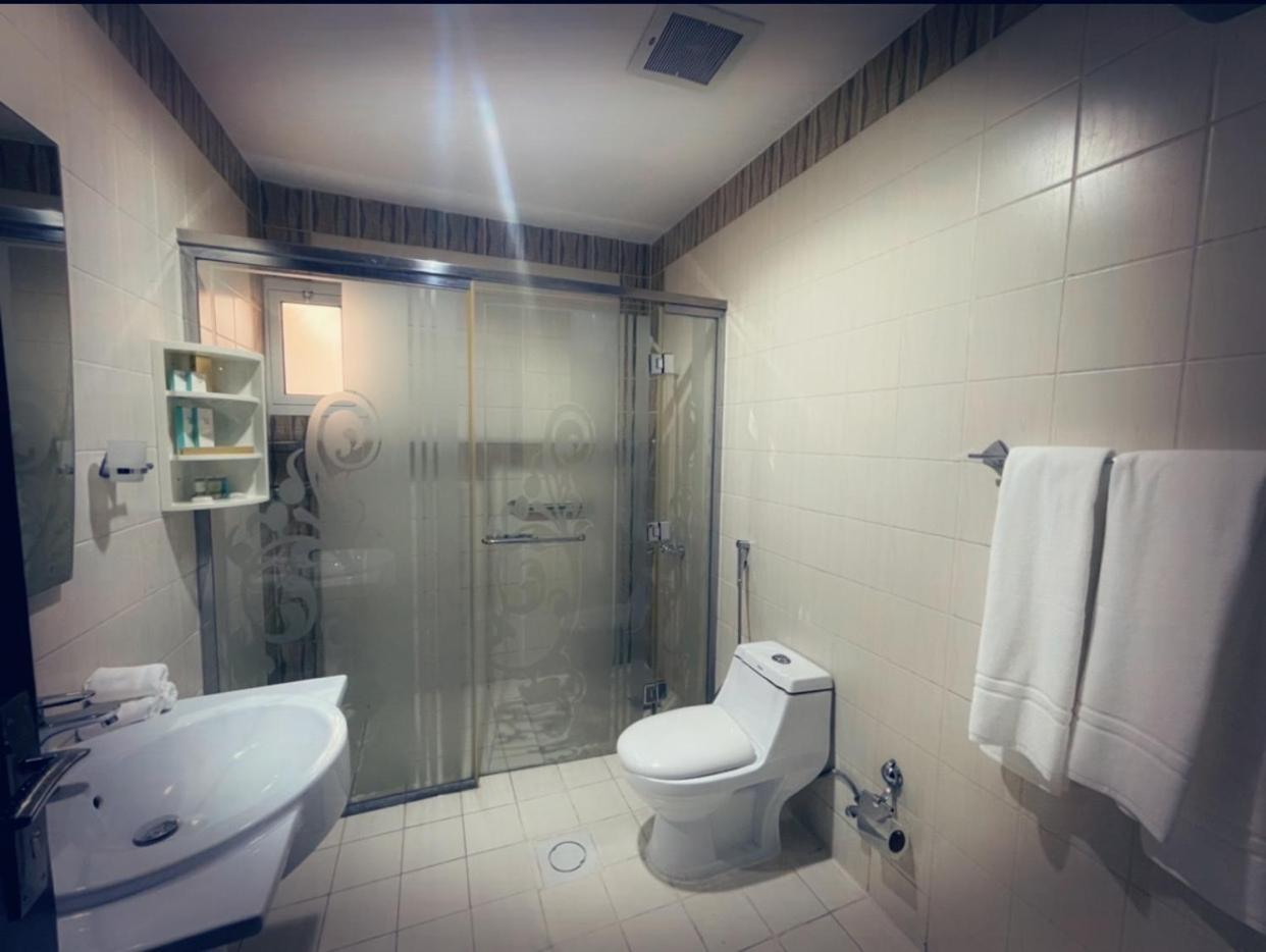 Tulip Al Rawdah Aparthotel Riaad Buitenkant foto