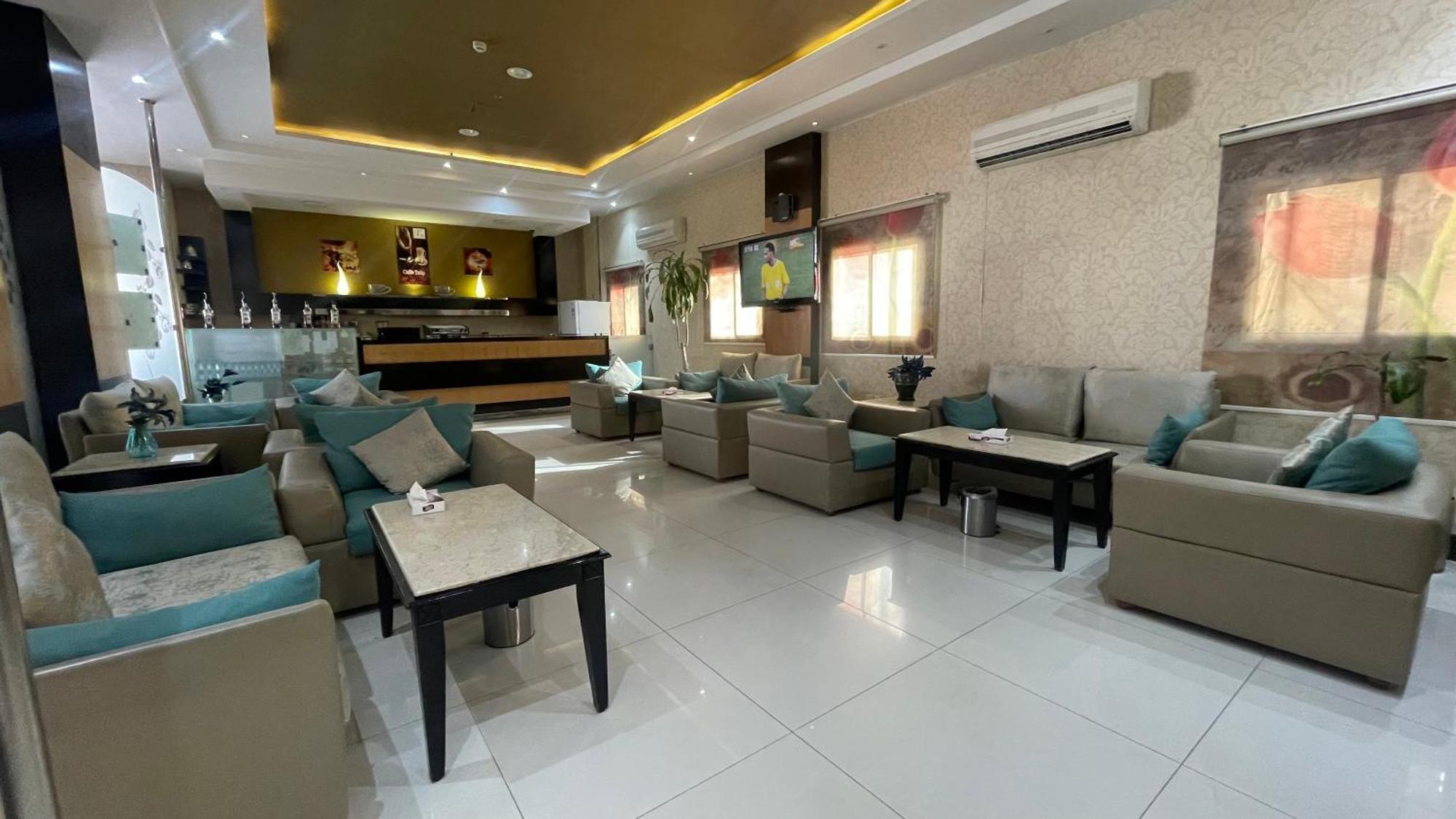Tulip Al Rawdah Aparthotel Riaad Buitenkant foto