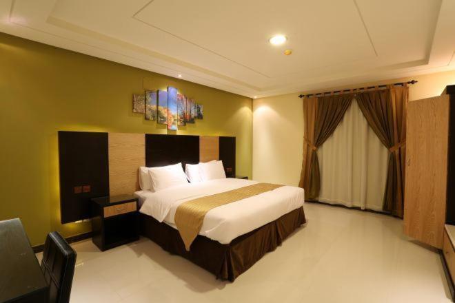 Tulip Al Rawdah Aparthotel Riaad Kamer foto